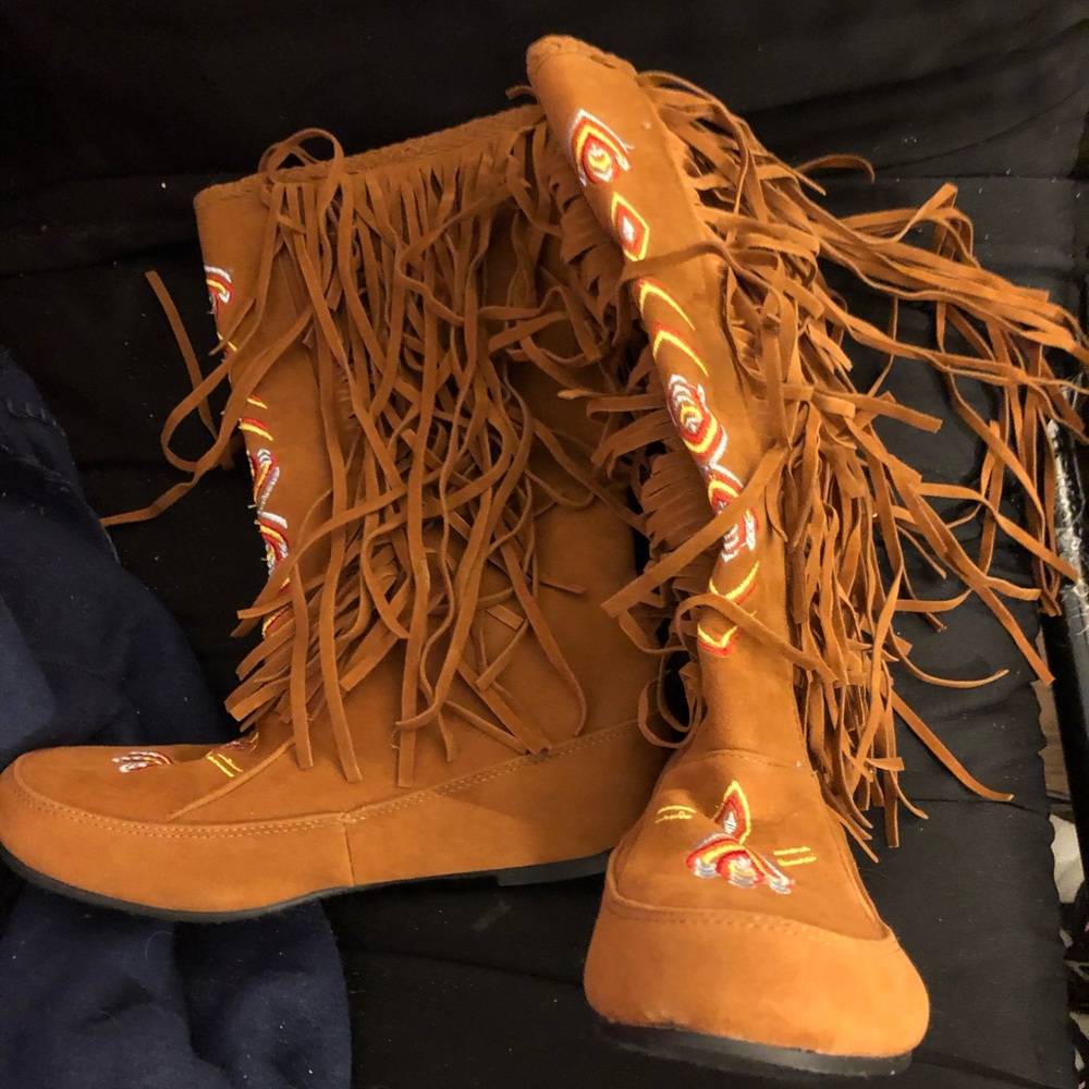 Moccasins/Boots  brand new